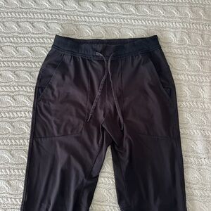 Lululemon Black Jogger Pants small